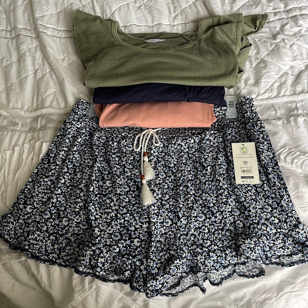 Plus size lot NWT shirts and shorts Time and Tru, Shein Curve